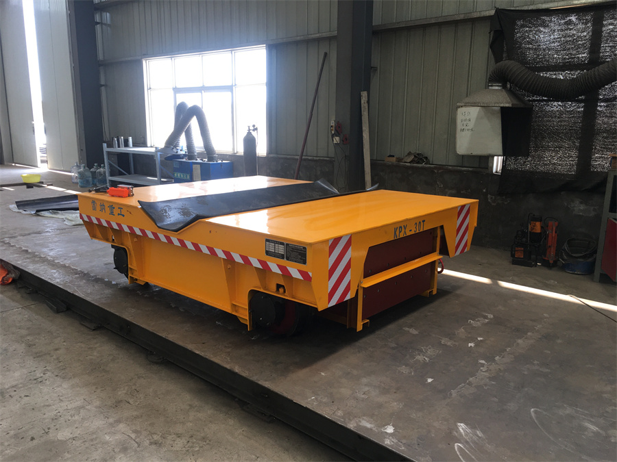 軌道平板車(chē) 臺(tái)面v型架08